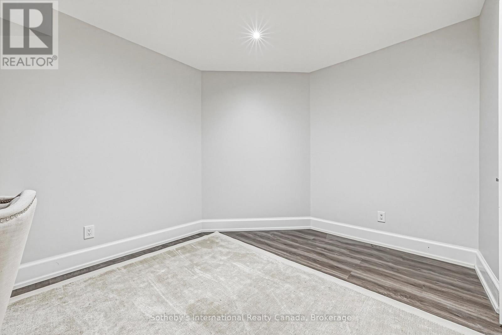 476 Patricia Drive, Burlington, Ontario  L7T 1K2 - Photo 42 - W12879324