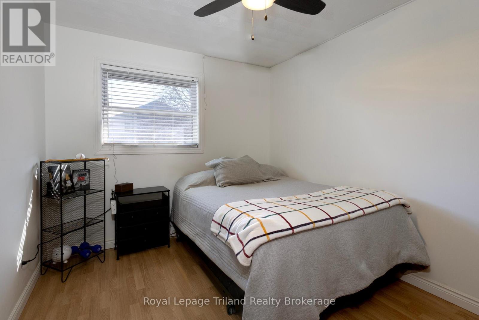 26 Knowles Drive, Woodstock, Ontario  N4S 8T8 - Photo 21 - X12879468