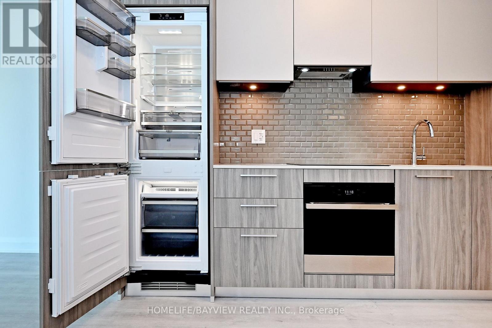 2501 - 65 Broadway Avenue, Toronto, Ontario  M4P 1T9 - Photo 28 - C12871088