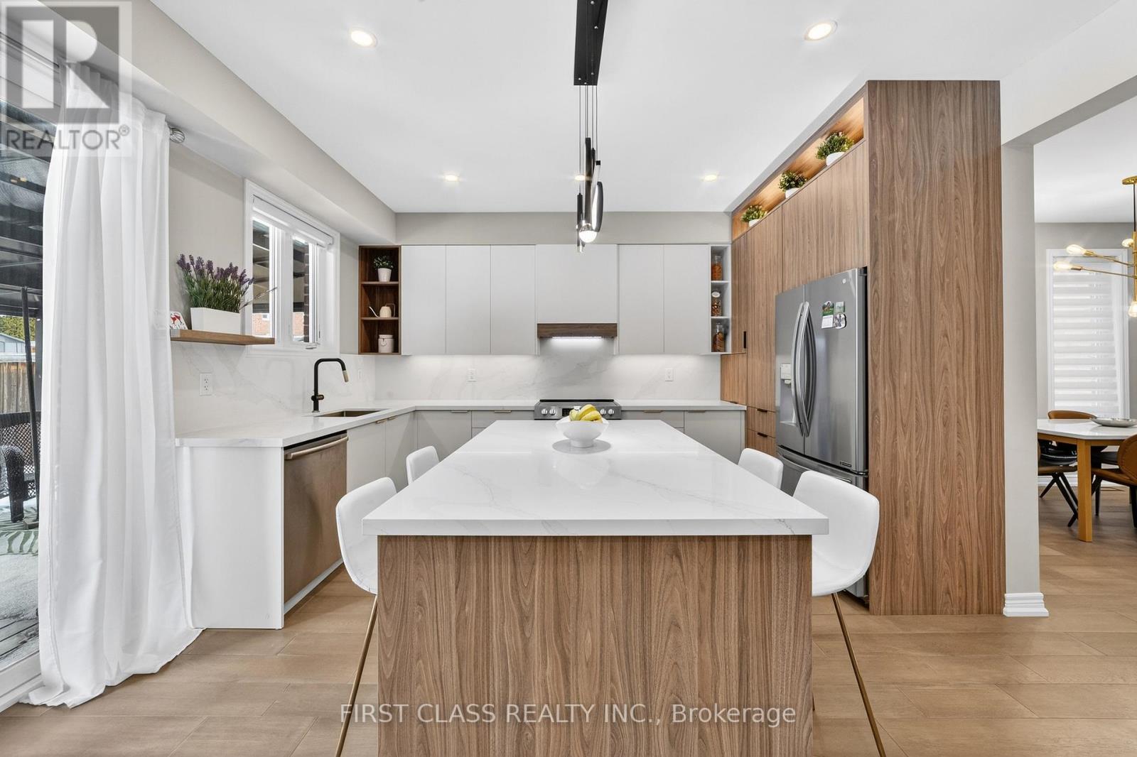 4 Church View Avenue, Markham, Ontario  L6C 0L6 - Photo 11 - N12832708