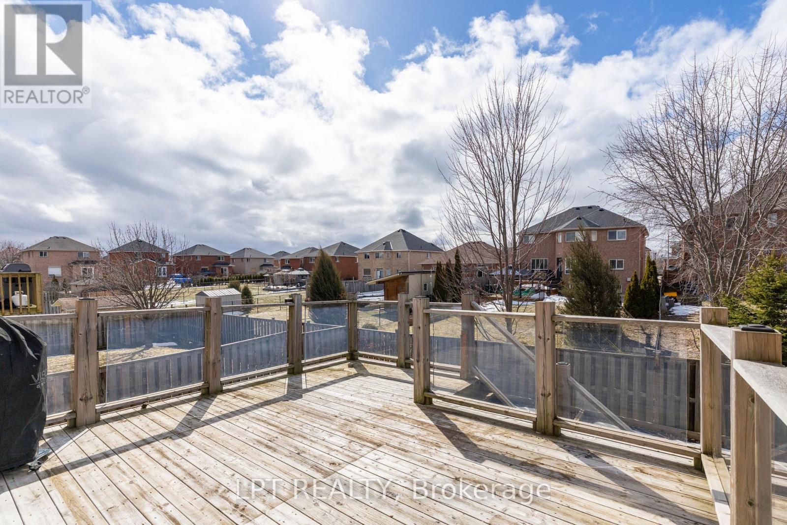 36 Ivygreen Road, Georgina, Ontario  L4P 4B7 - Photo 35 - N12800778