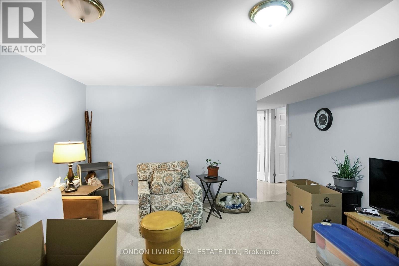 Photo 18 of 32 for 42 Bourbon Lane