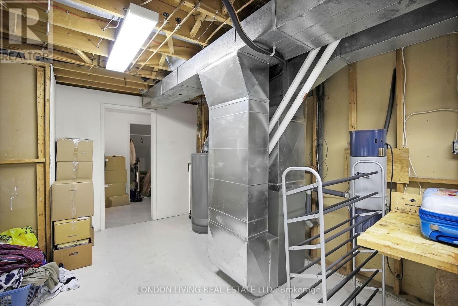 Photo 20 of 32 for 42 Bourbon Lane