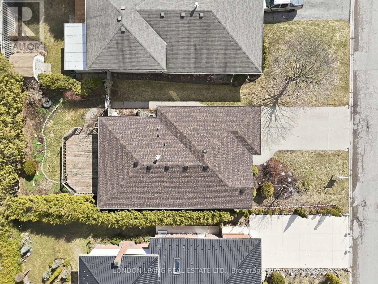 42 Bourbon Lane, London East (East I), Ontario  N5V 4B2 - Photo 22 - X12633932