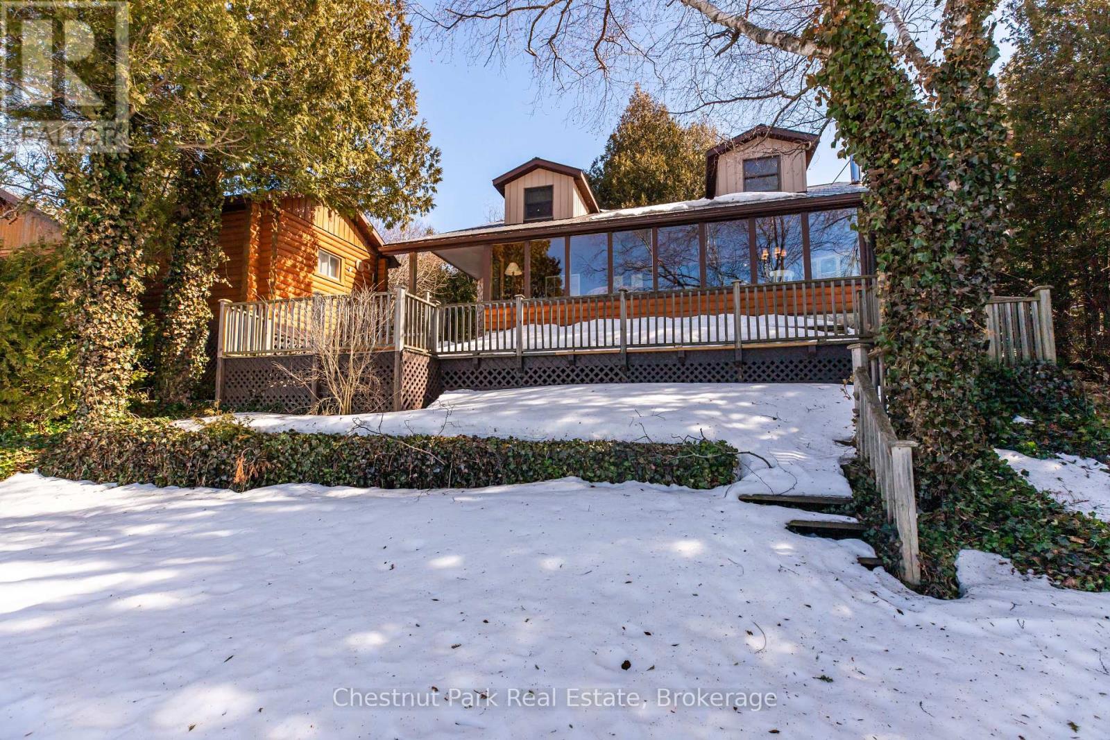 36 William Street, Northern Bruce Peninsula, Ontario  N0H 1W0 - Photo 2 - X12879440