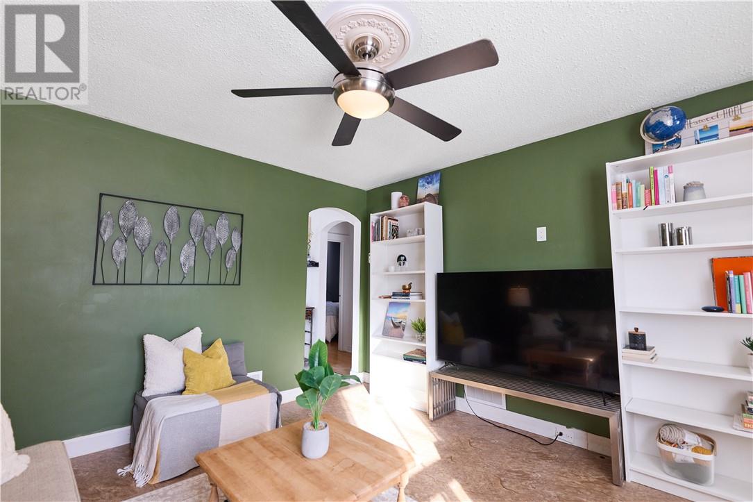 121 Kitchener Avenue, Sudbury, Ontario  P3B 2Z1 - Photo 4 - 2126802