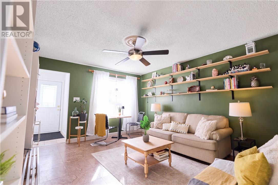 121 Kitchener Avenue, Sudbury, Ontario  P3B 2Z1 - Photo 6 - 2126802