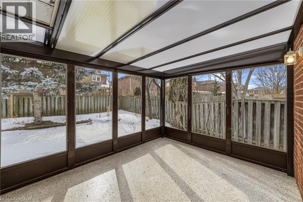 2084 Pen Street, Oakville, Ontario  L6H 3L3 - Photo 17 - 40807522