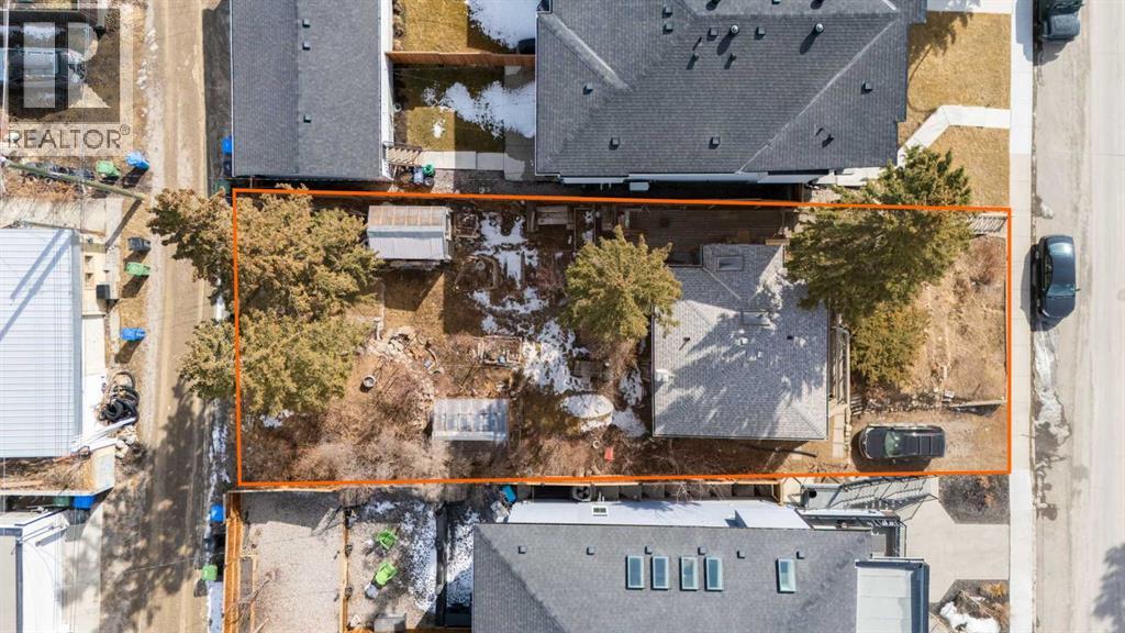 5212 22 Avenue Nw, Calgary, Alberta  T3B 0Y9 - Photo 2 - A2291205