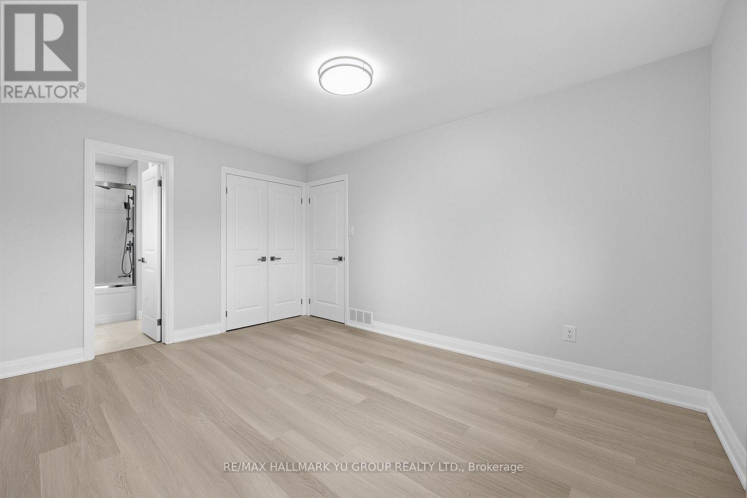 12 Pleasant View Drive, Toronto (Pleasant View), Ontario  M2J 3P5 - Photo 19 - C12879308