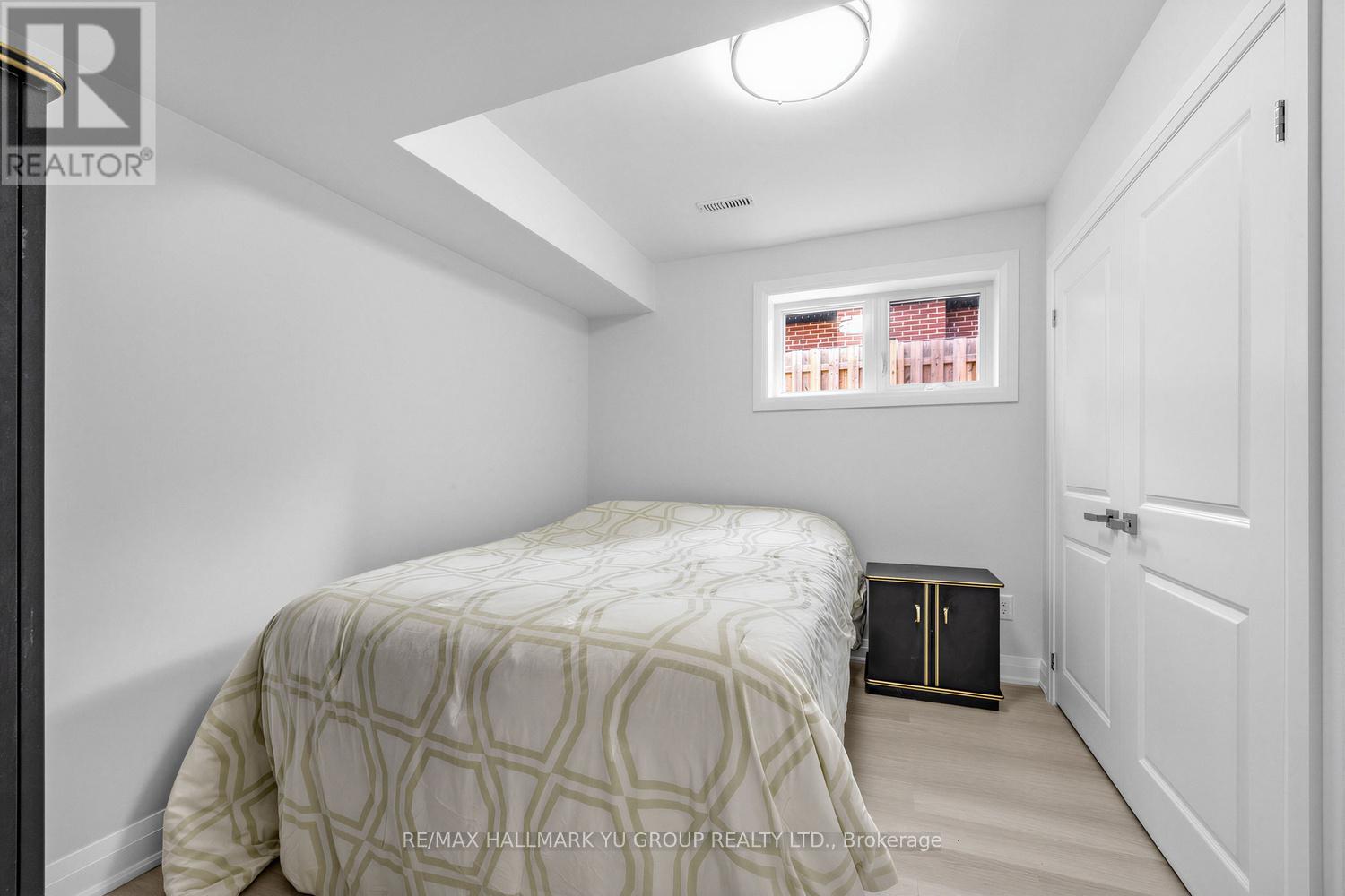 12 Pleasant View Drive, Toronto (Pleasant View), Ontario  M2J 3P5 - Photo 28 - C12879308