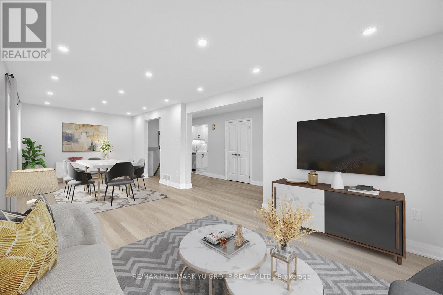 12 Pleasant View Drive, Toronto (Pleasant View), Ontario  M2J 3P5 - Photo 6 - C12879308