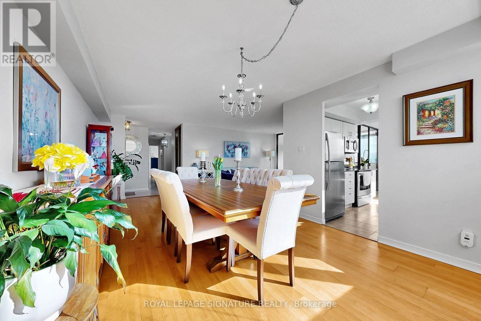 902 - 133 Torresdale Avenue, Toronto (Westminster-Branson), Ontario  M2R 3T2 - Photo 18 - C12879320