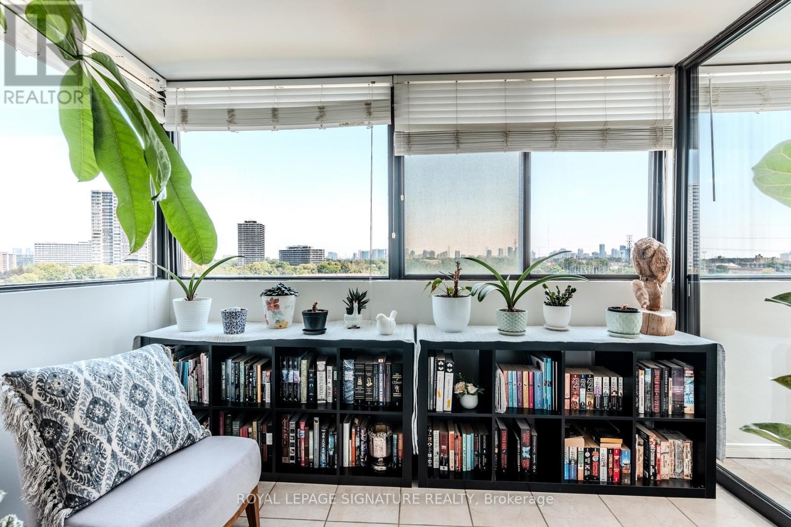 902 - 133 Torresdale Avenue, Toronto (Westminster-Branson), Ontario  M2R 3T2 - Photo 19 - C12879320