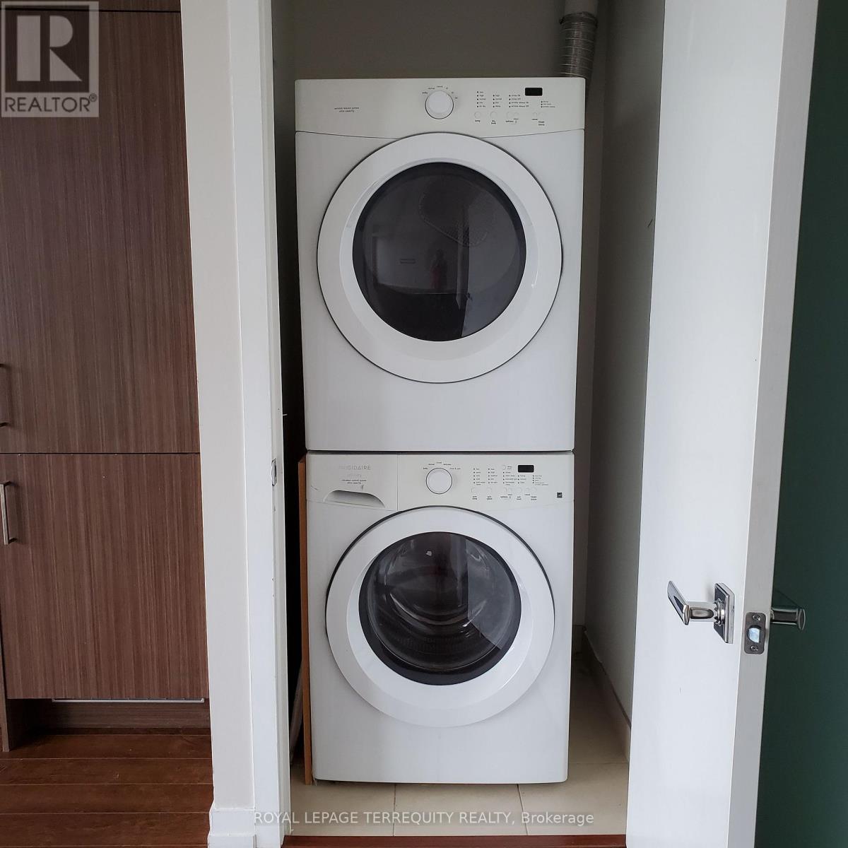 Unknown Address, ,    - Photo 4 - C12879336