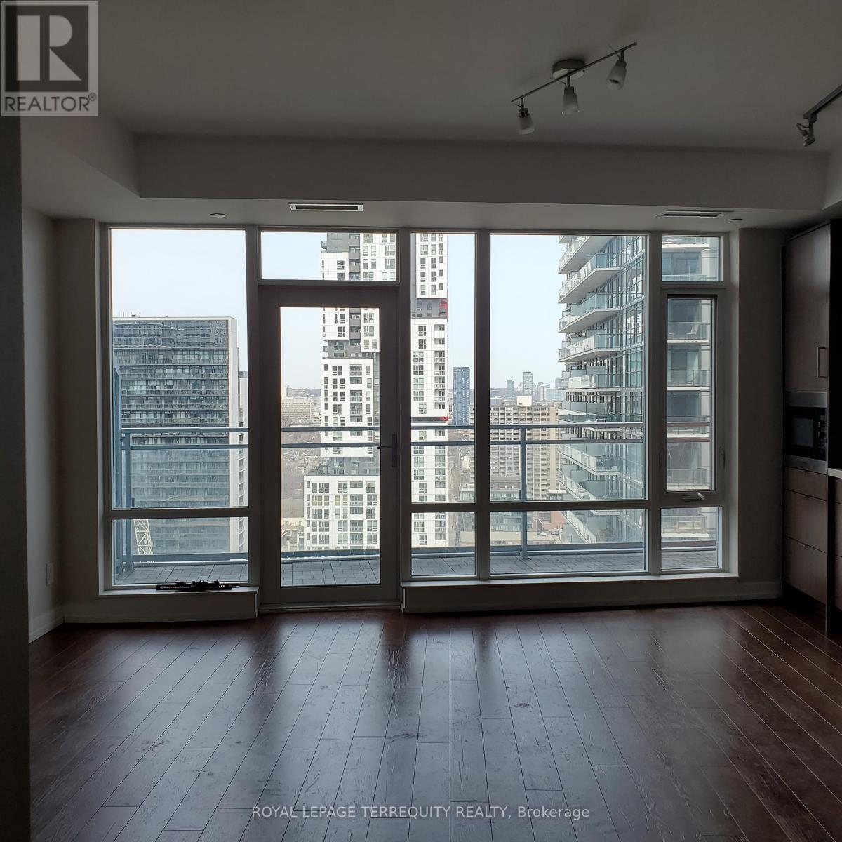 Unknown Address, ,    - Photo 5 - C12879336