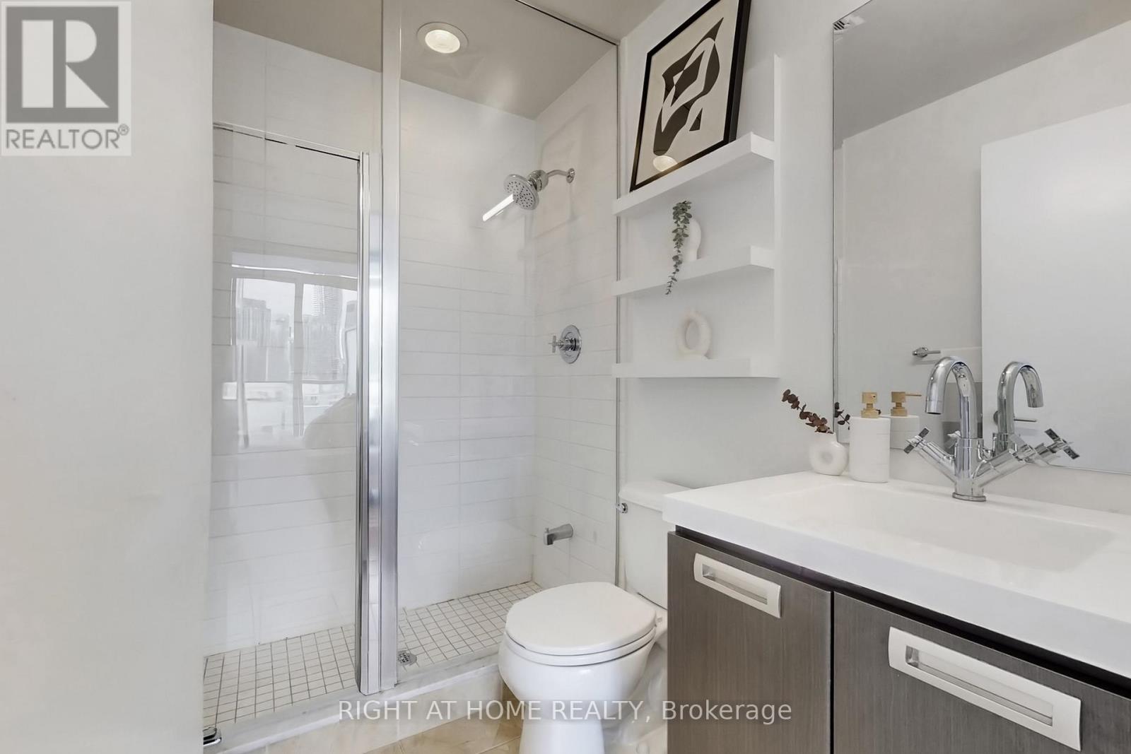 1101 - 90 Stadium Road, Toronto (Waterfront Communities), Ontario  M5V 3W5 - Photo 23 - C12879348