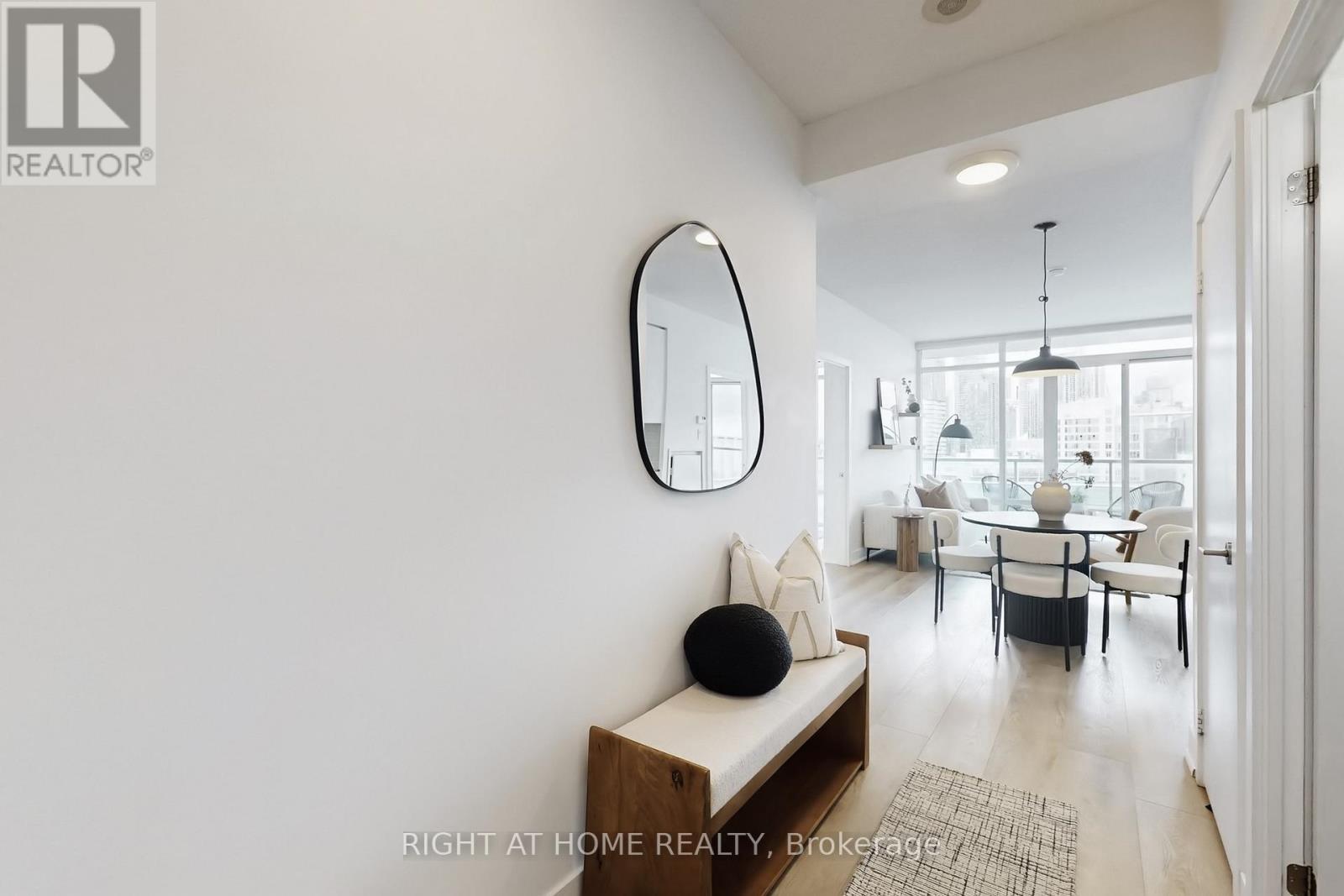 1101 - 90 Stadium Road, Toronto (Waterfront Communities), Ontario  M5V 3W5 - Photo 30 - C12879348