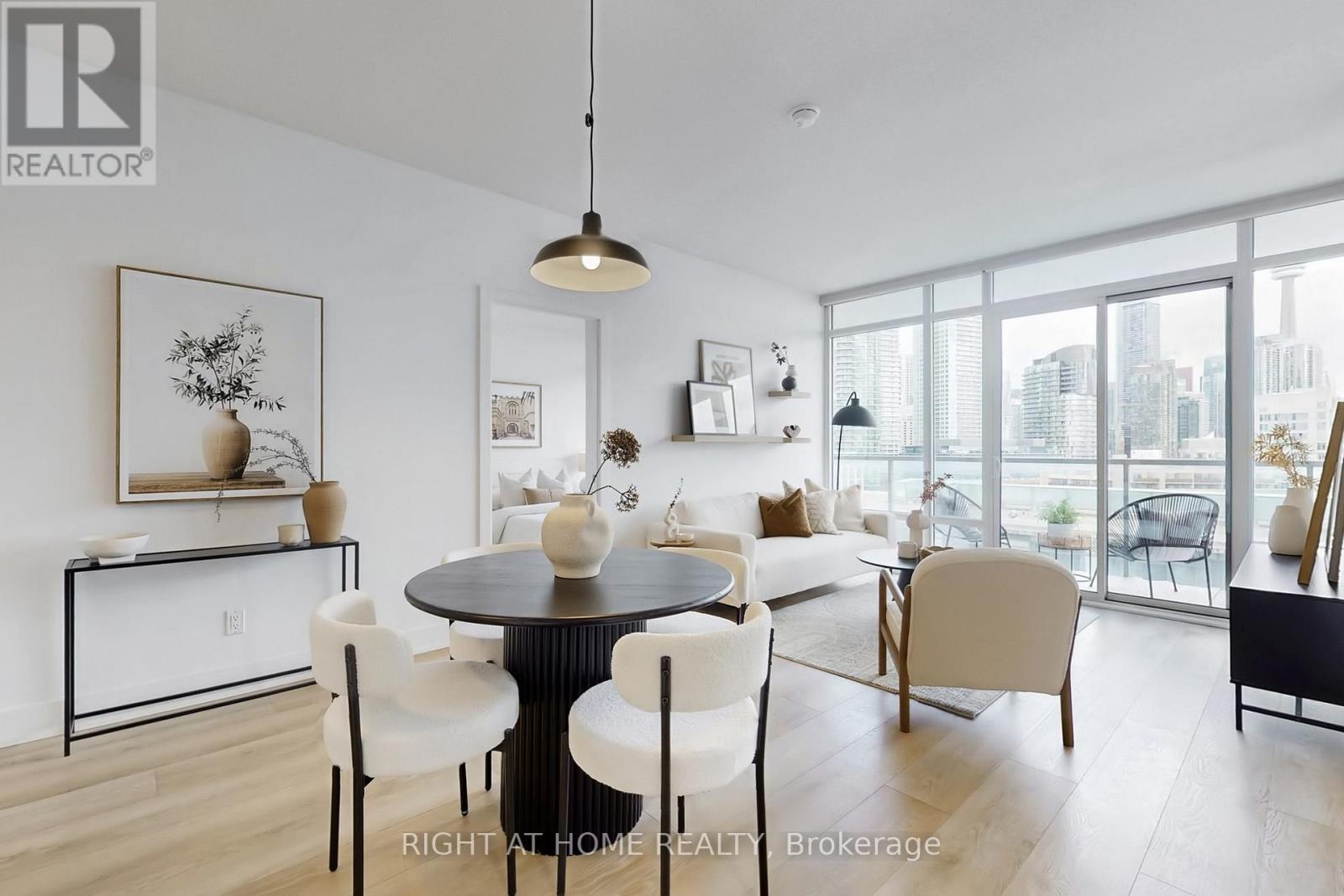 1101 - 90 Stadium Road, Toronto (Waterfront Communities), Ontario  M5V 3W5 - Photo 4 - C12879348