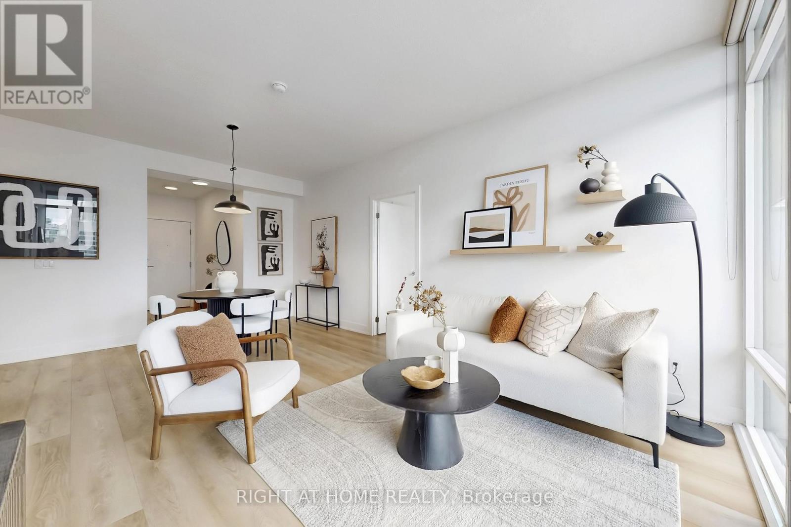 1101 - 90 Stadium Road, Toronto (Waterfront Communities), Ontario  M5V 3W5 - Photo 5 - C12879348