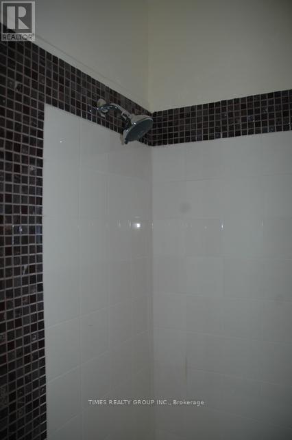 16 Nasmith Avenue, Toronto (Cabbagetown-South St. James Town), Ontario  M5B 1J3 - Photo 10 - C12879362