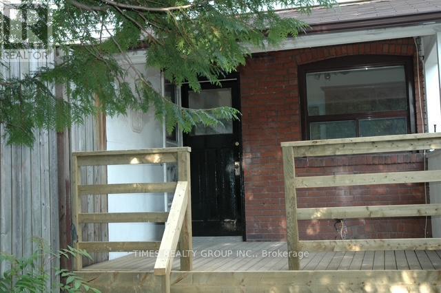 16 Nasmith Avenue, Toronto (Cabbagetown-South St. James Town), Ontario  M5B 1J3 - Photo 4 - C12879362