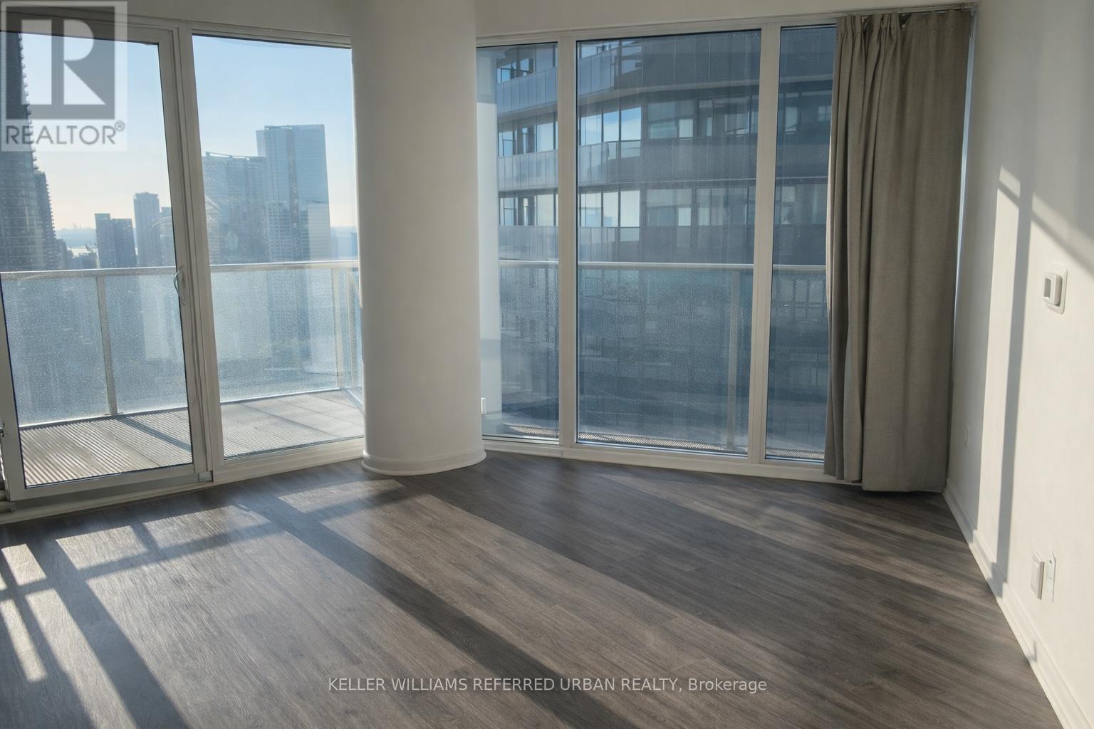 6511 - 138 Downes Street, Toronto (Waterfront Communities), Ontario  M5E 0E4 - Photo 8 - C12879368