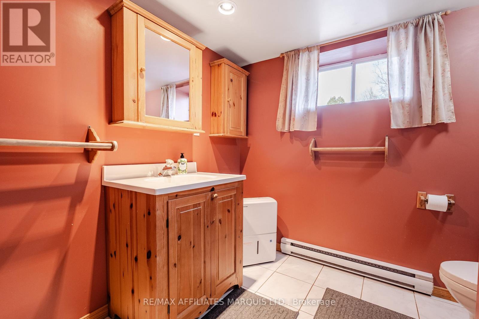 18824 Glen Road, South Glengarry, Ontario  K0C 2J0 - Photo 41 - X12879326