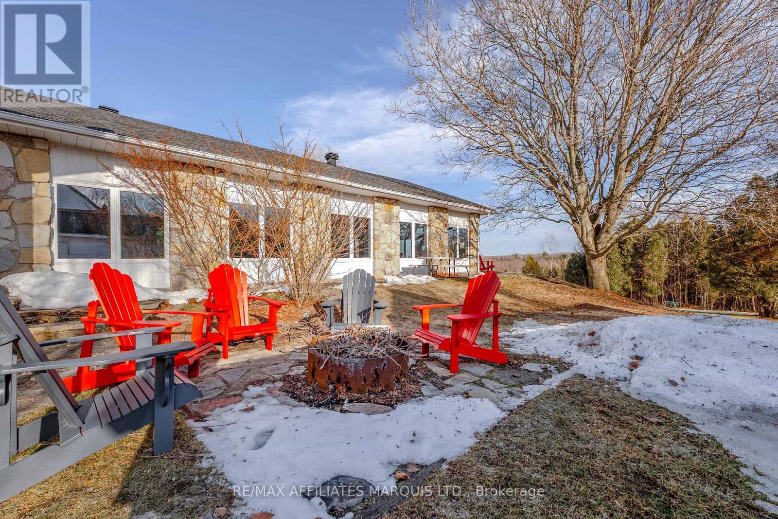 18824 Glen Road, South Glengarry, Ontario  K0C 2J0 - Photo 6 - X12879326