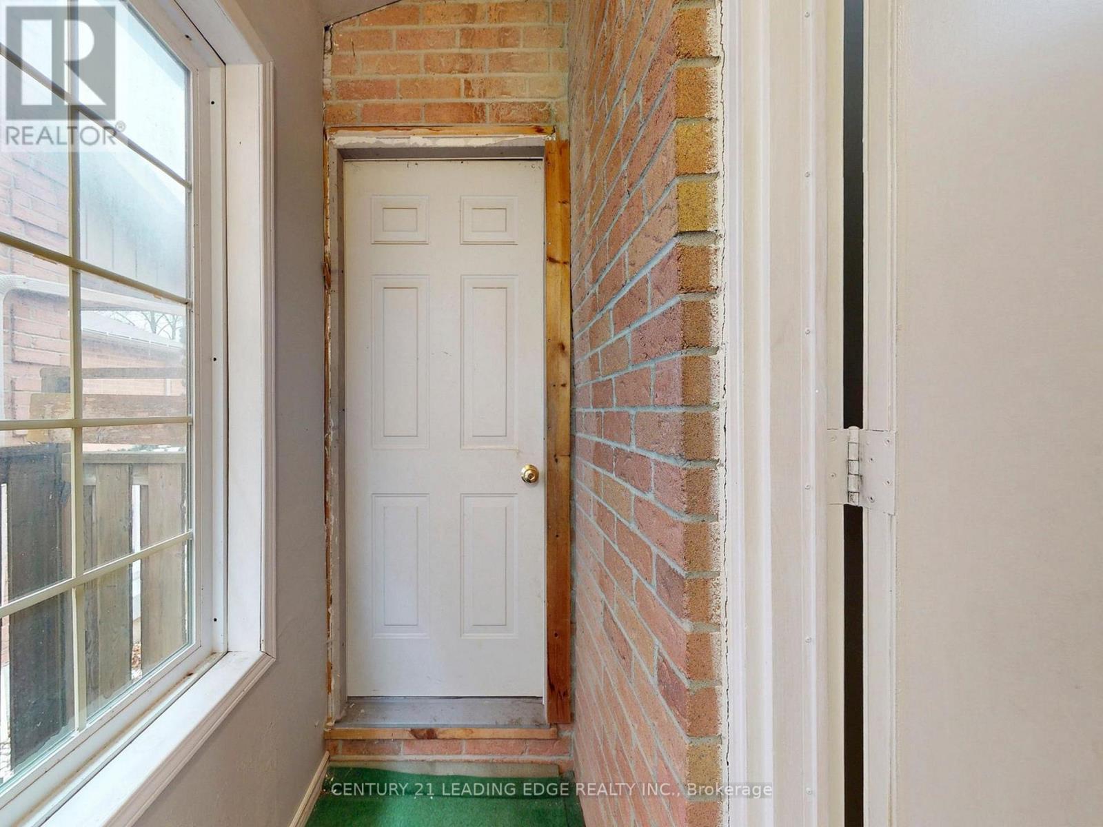 176 Large Crescent, Ajax (Central West), Ontario  L1T 2R2 - Photo 28 - E12879366