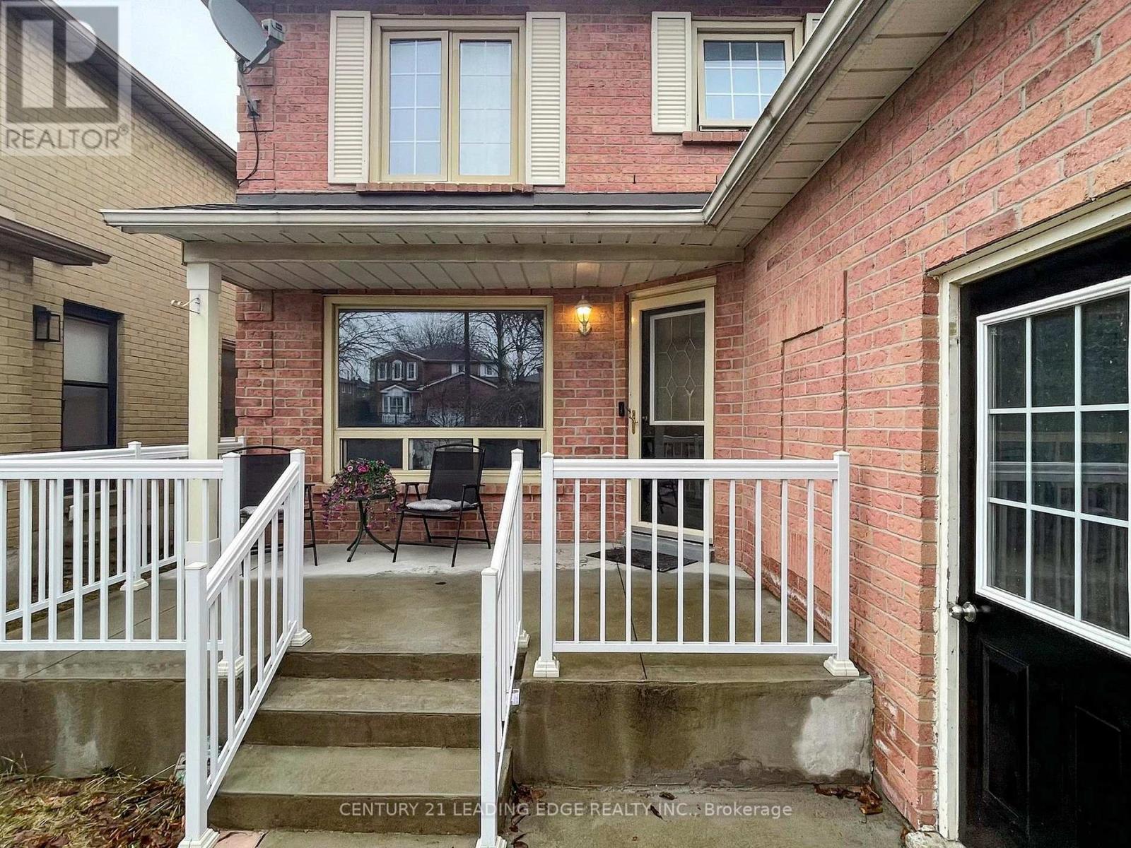 176 Large Crescent, Ajax (Central West), Ontario  L1T 2R2 - Photo 49 - E12879366