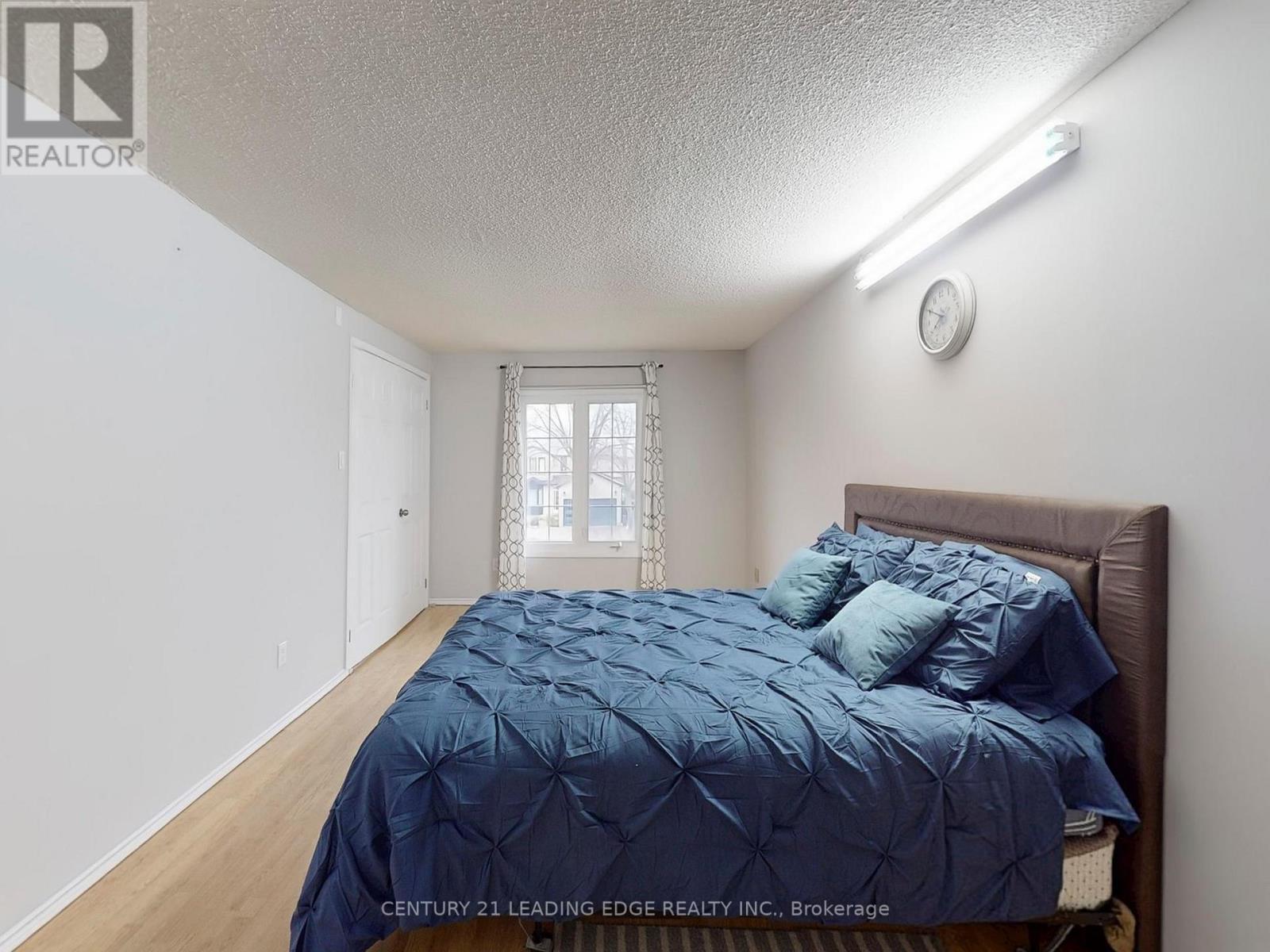 176 Large Crescent, Ajax (Central West), Ontario  L1T 2R2 - Photo 50 - E12879366