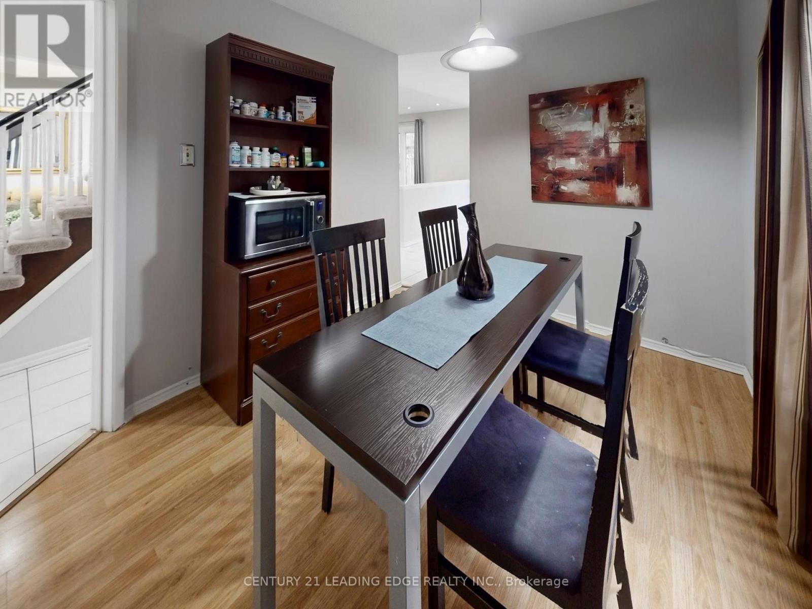 176 Large Crescent, Ajax (Central West), Ontario  L1T 2R2 - Photo 7 - E12879366