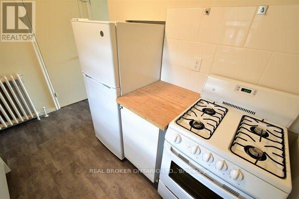 3 - 202 O'connor Drive, Toronto (East York), Ontario  M4J 2T1 - Photo 3 - E12879472