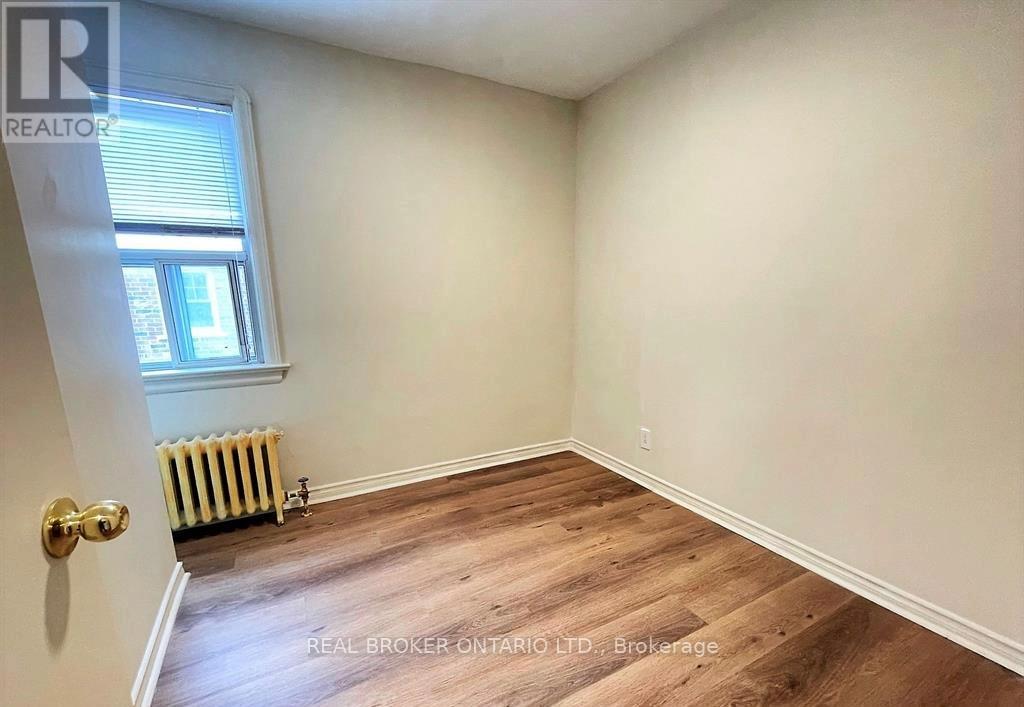 C - 204 O'connor Drive, Toronto (East York), Ontario  M4J 2T1 - Photo 6 - E12879480