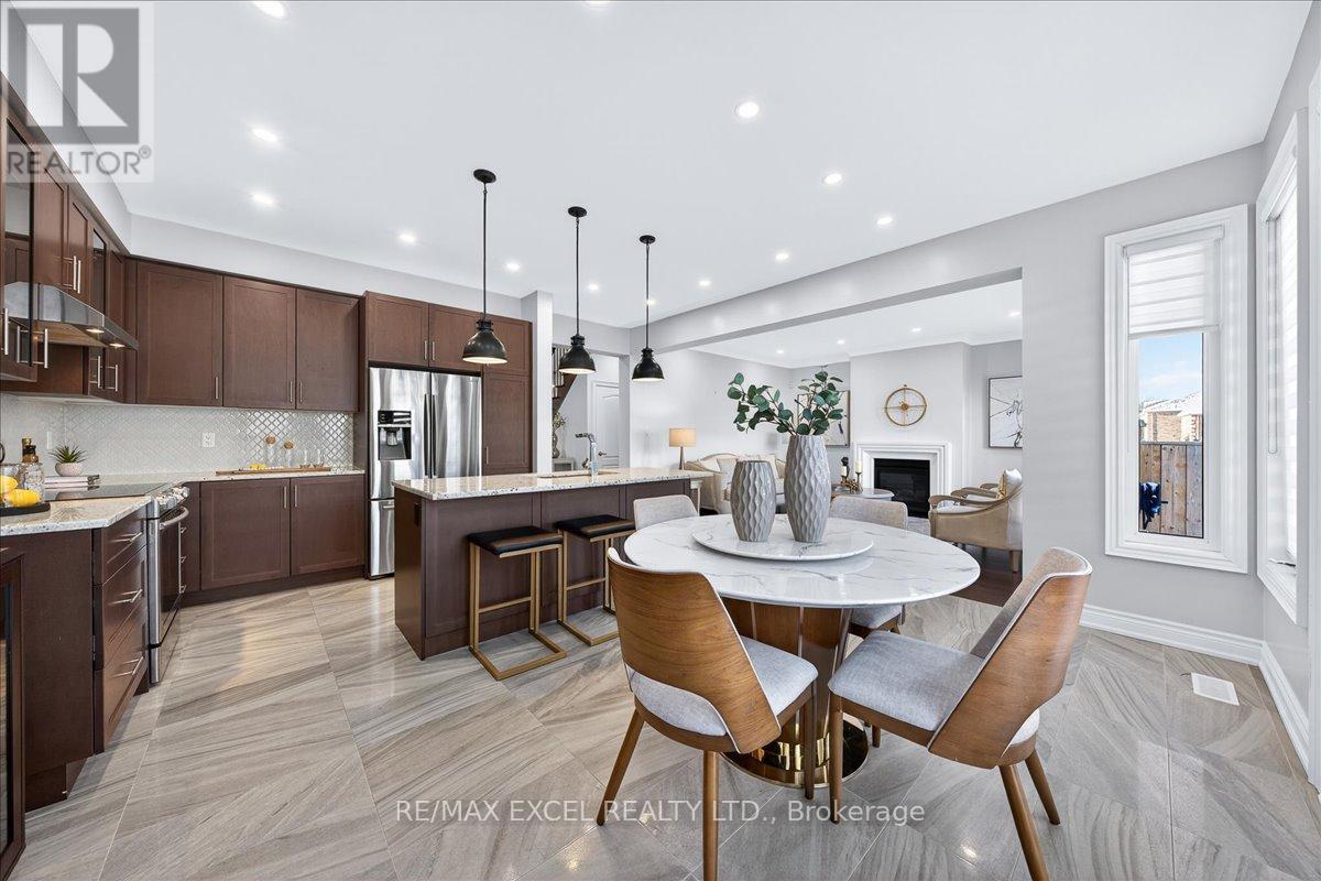 10 Deer Pass Road, East Gwillimbury (Sharon), Ontario  L9N 0L6 - Photo 17 - N12879316