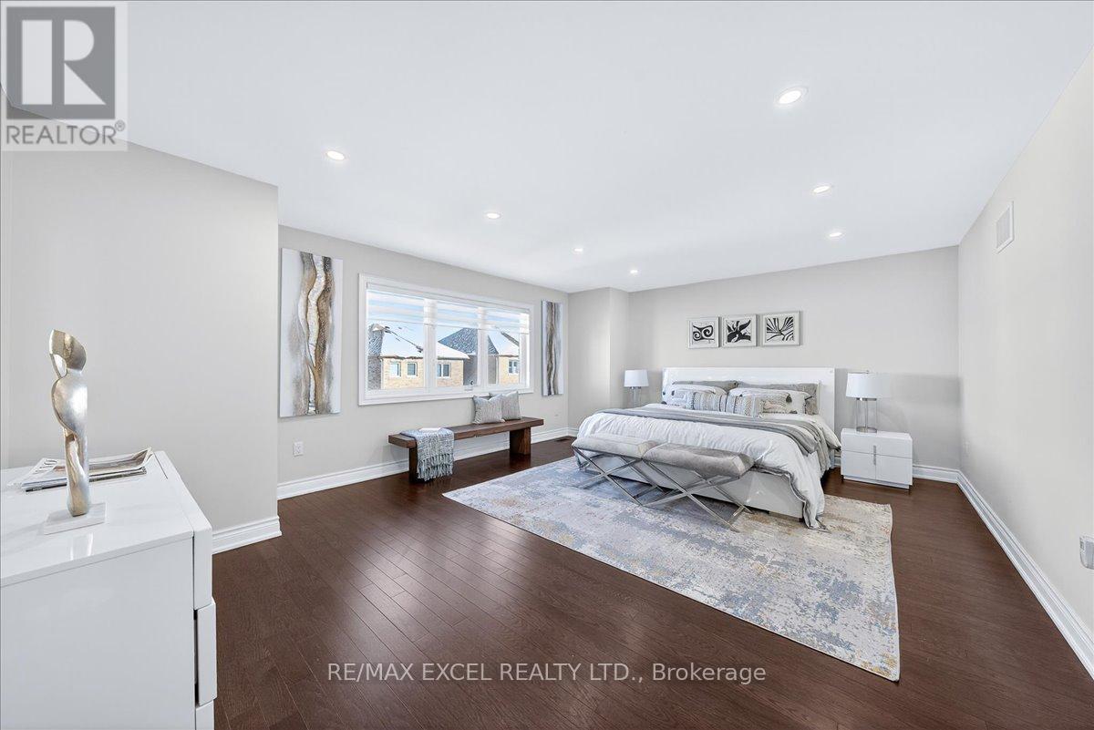 10 Deer Pass Road, East Gwillimbury (Sharon), Ontario  L9N 0L6 - Photo 22 - N12879316