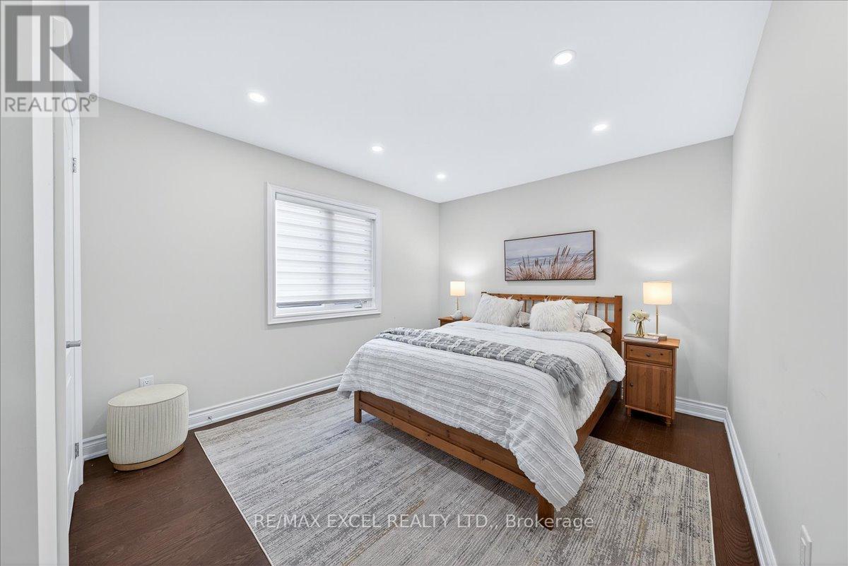 10 Deer Pass Road, East Gwillimbury (Sharon), Ontario  L9N 0L6 - Photo 32 - N12879316