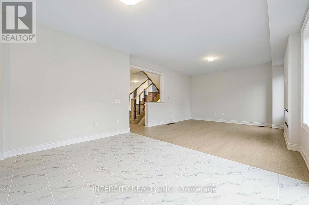 51 Bostock Drive, Georgina (Keswick South), Ontario  L4P 0S5 - Photo 18 - N12879328