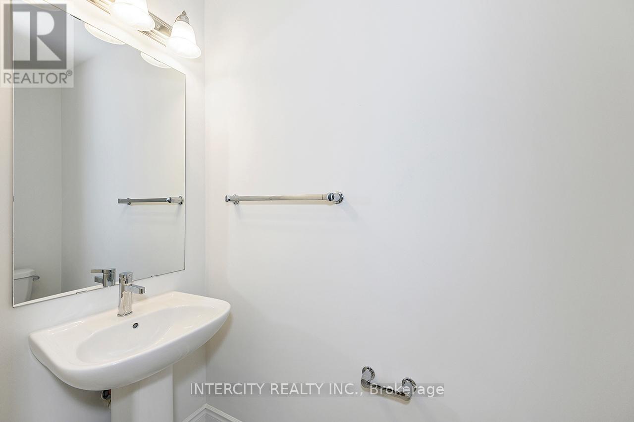 51 Bostock Drive, Georgina (Keswick South), Ontario  L4P 0S5 - Photo 46 - N12879328