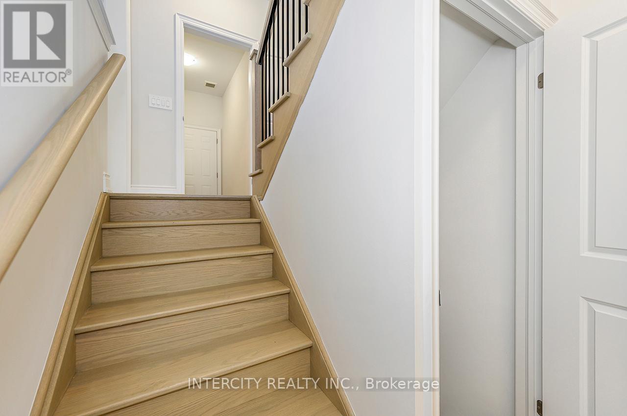 51 Bostock Drive, Georgina (Keswick South), Ontario  L4P 0S5 - Photo 47 - N12879328