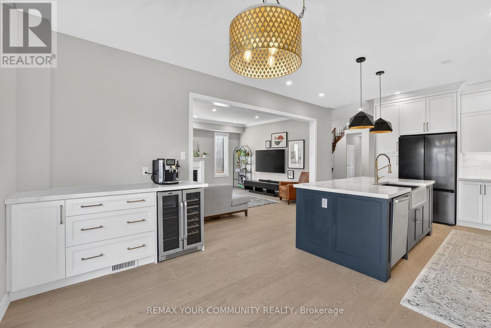 153 Hopkins Crescent, Bradford West Gwillimbury (Bradford), Ontario  L3Z 0R7 - Photo 19 - N12879422