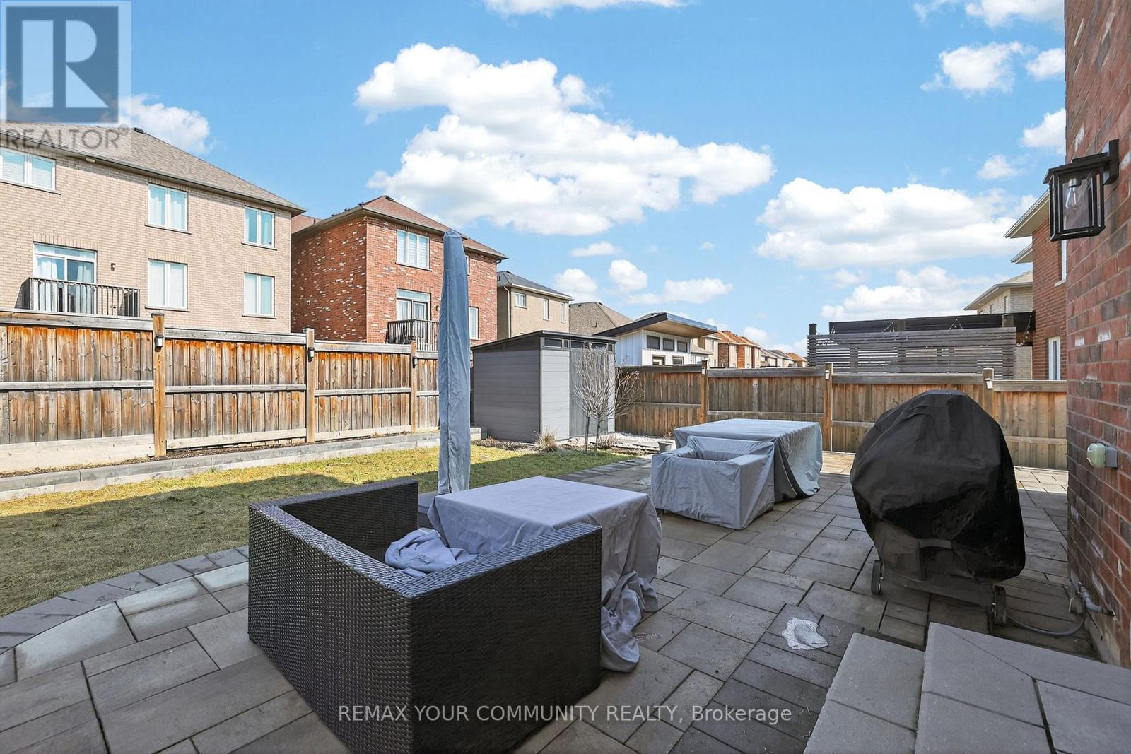 153 Hopkins Crescent, Bradford West Gwillimbury (Bradford), Ontario  L3Z 0R7 - Photo 47 - N12879422