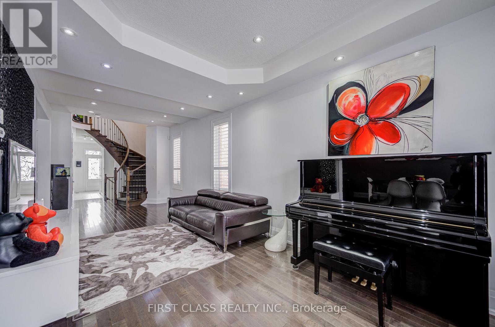 36 Staglin Court, Markham (Cathedraltown), Ontario  L6C 0K9 - Photo 10 - N12879452