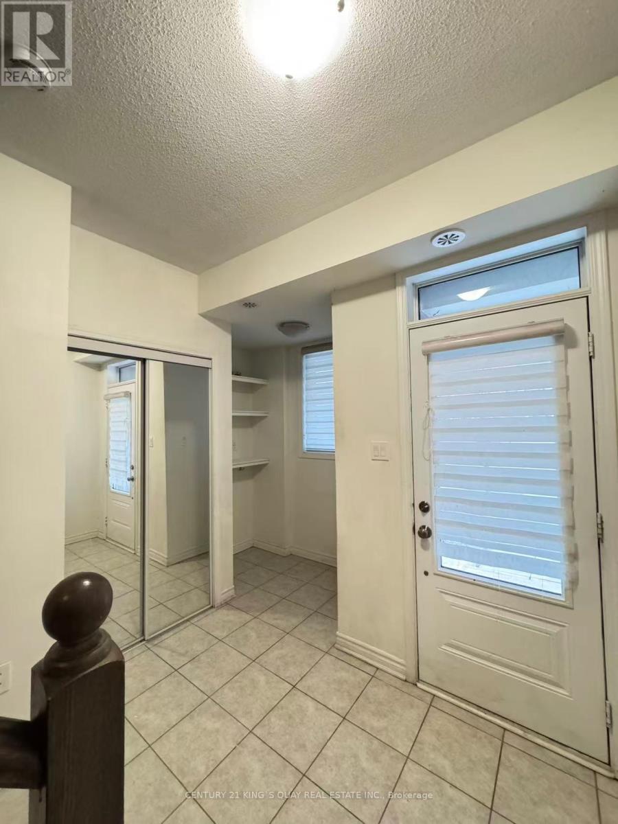 56 Cornell Centre Boulevard, Markham (Cornell), Ontario  L6B 1N1 - Photo 3 - N12771640