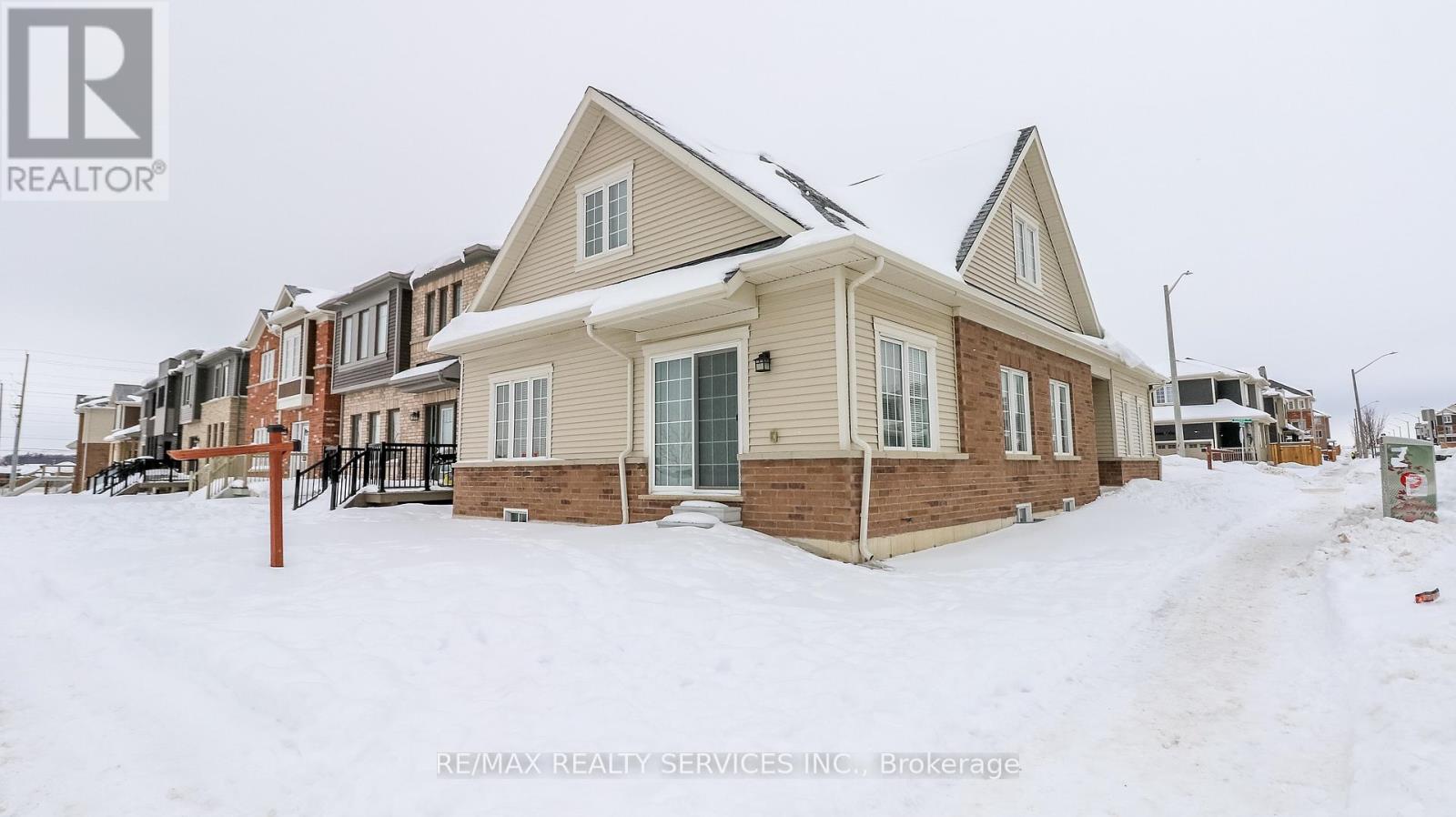 1 Harvest Crescent, Barrie, Ontario  L9J 0T3 - Photo 8 - S12879454