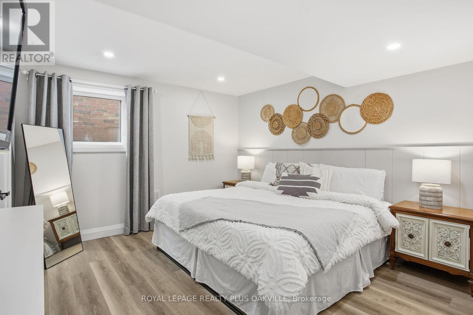 3488 Rebecca Street, Oakville, Ontario  L6L 6X9 - Photo 40 - W12872614