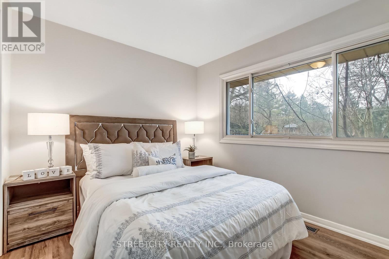 554 Leyton Crescent, London North, Ontario  N6G 1T3 - Photo 13 - X12875342