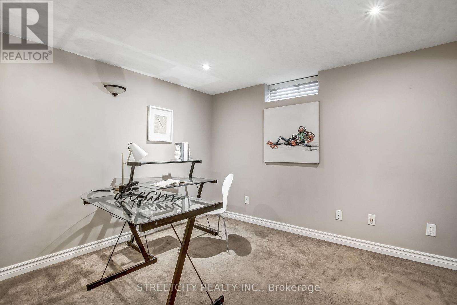 Photo 22 of 27 for 554 Leyton Crescent