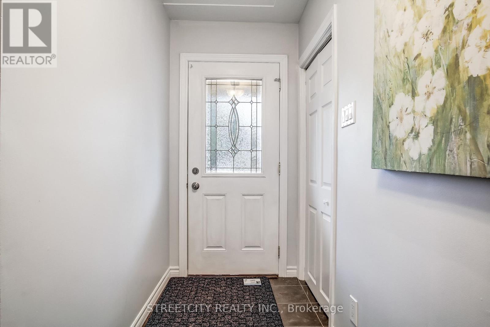 554 Leyton Crescent, London North, Ontario  N6G 1T3 - Photo 3 - X12875342